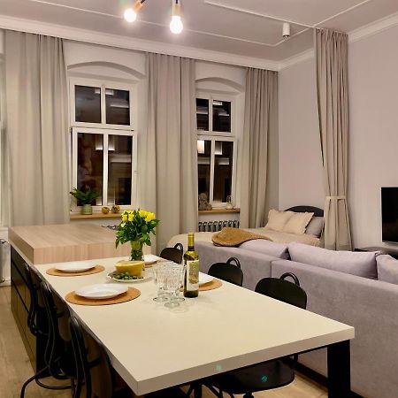 Spacious Apart In The Center- Main Square 300M Breslavia Esterno foto
