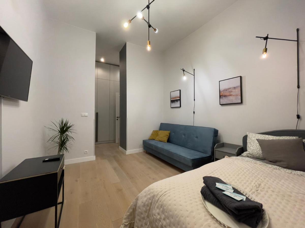 Spacious Apart In The Center- Main Square 300M Breslavia Esterno foto
