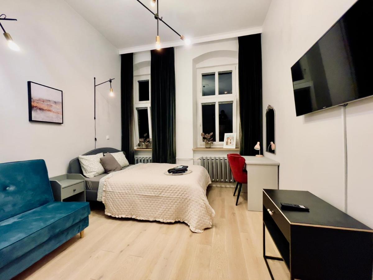 Spacious Apart In The Center- Main Square 300M Breslavia Esterno foto